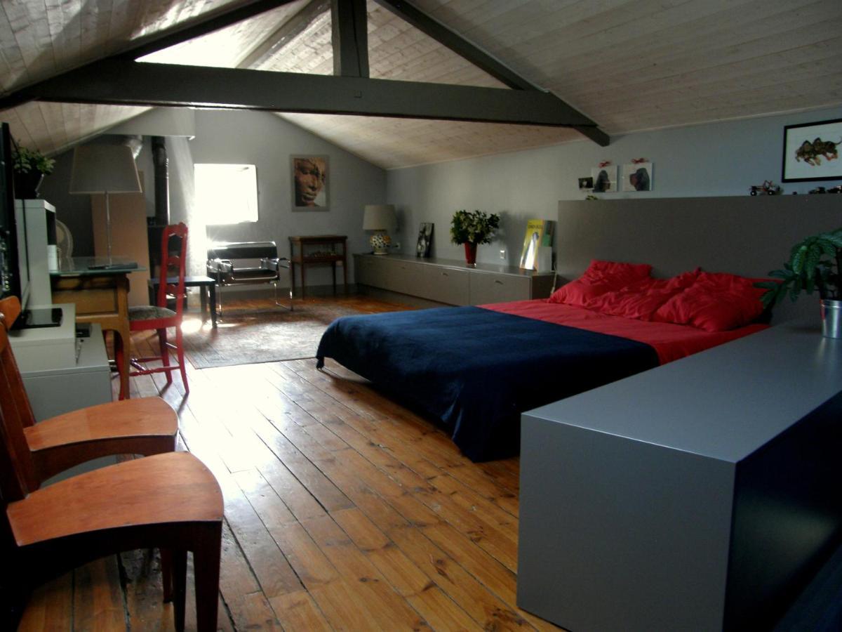 Bed and Breakfast Le Logis De La Colombe Le Puy-en-Velay Экстерьер фото